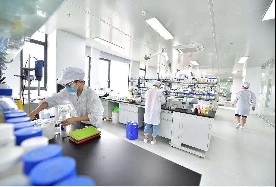 化妆品加工厂家的研发实验室