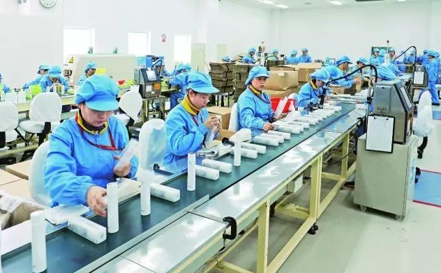 “颜值经济”下的广州化妆品代加工产业现状分析