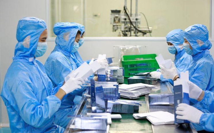 化妆品工厂的生产状况