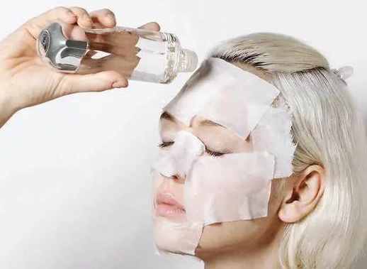 洁面之后一定要擦爽肤水吗？