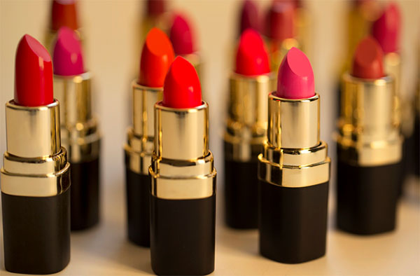 口红的主要成分是什么？口红的核心成分有哪些？
